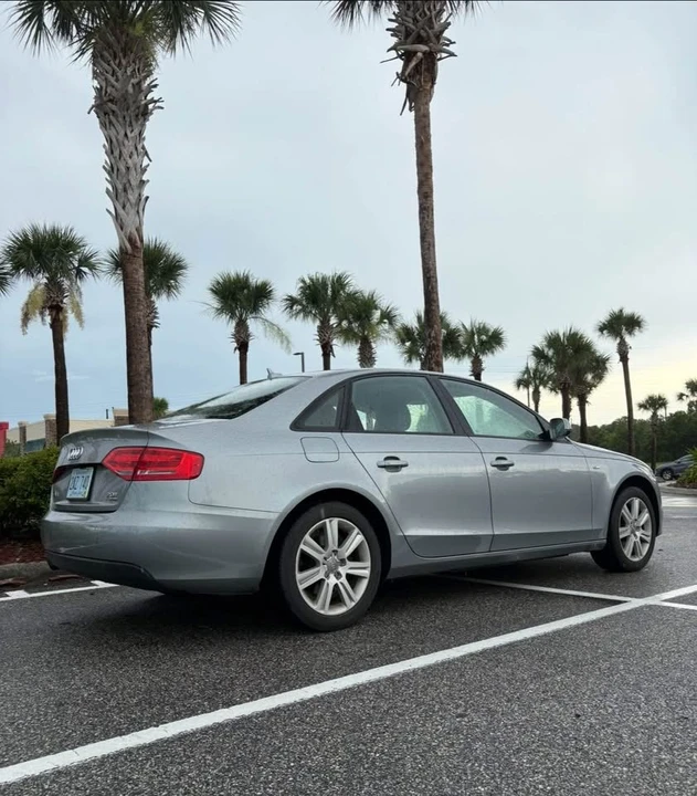 2011 Audi B8 A4 - Image 2 of 4
