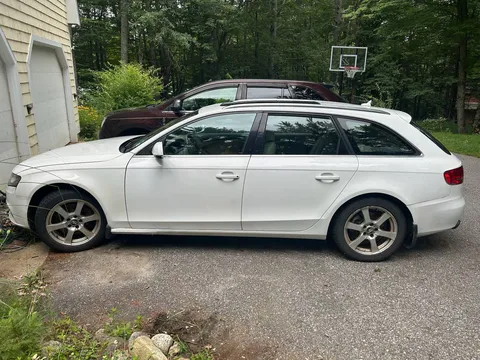2011 Audi A4 Quattro 2.0L Turbo Avant Wagon