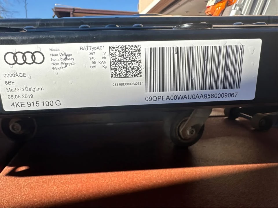 2019 Audi e-tron - Image 7 of 10