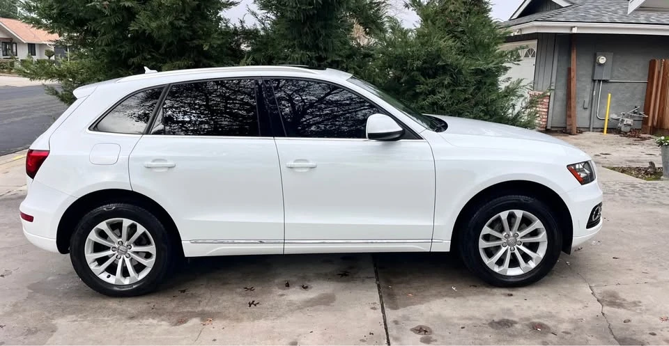2014 Audi 8R Q5 - Image 2 of 10