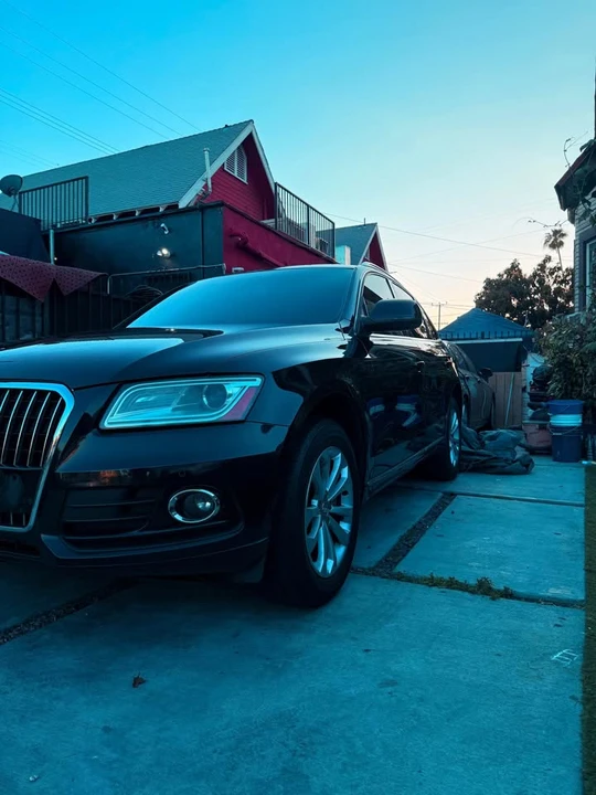 2013 Audi 8R Q5 - Image 2 of 10