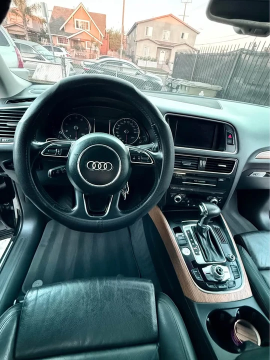 2013 Audi 8R Q5 - Image 9 of 10