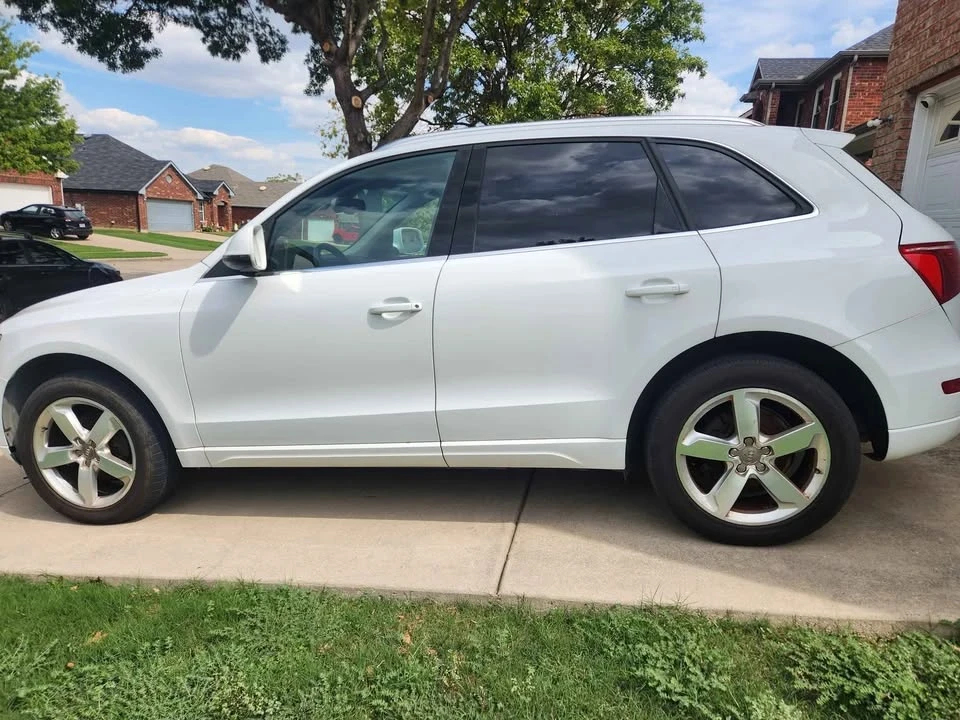 2010 Audi 8R Q5 - Image 3 of 10