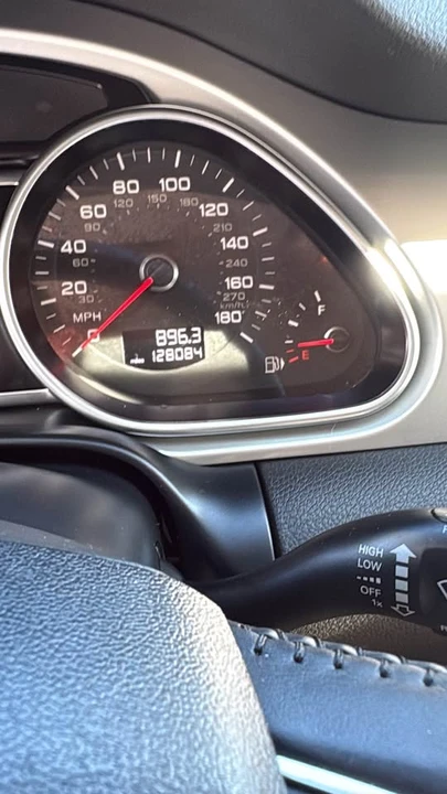 2012 Audi 4L Q7 - Image 10 of 10