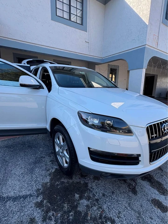 2012 Audi 4L Q7 - Image 3 of 10