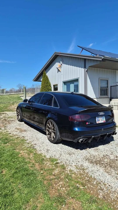 2010 Audi B8 S4 - Image 2 of 10