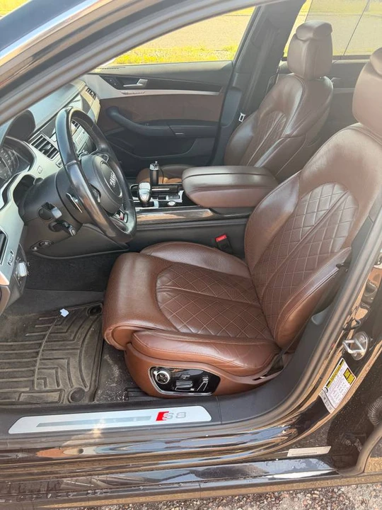 2013 Audi D4 S8 - Image 5 of 7