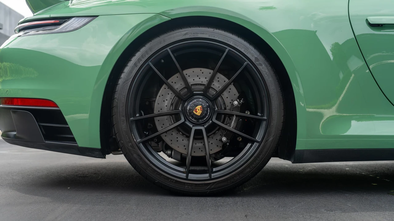 2022 Porsche 992 Carrera GTS - Image 21 of 31
