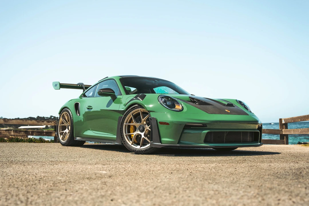 2024 Porsche 992 GT3 RS - Image 17 of 31
