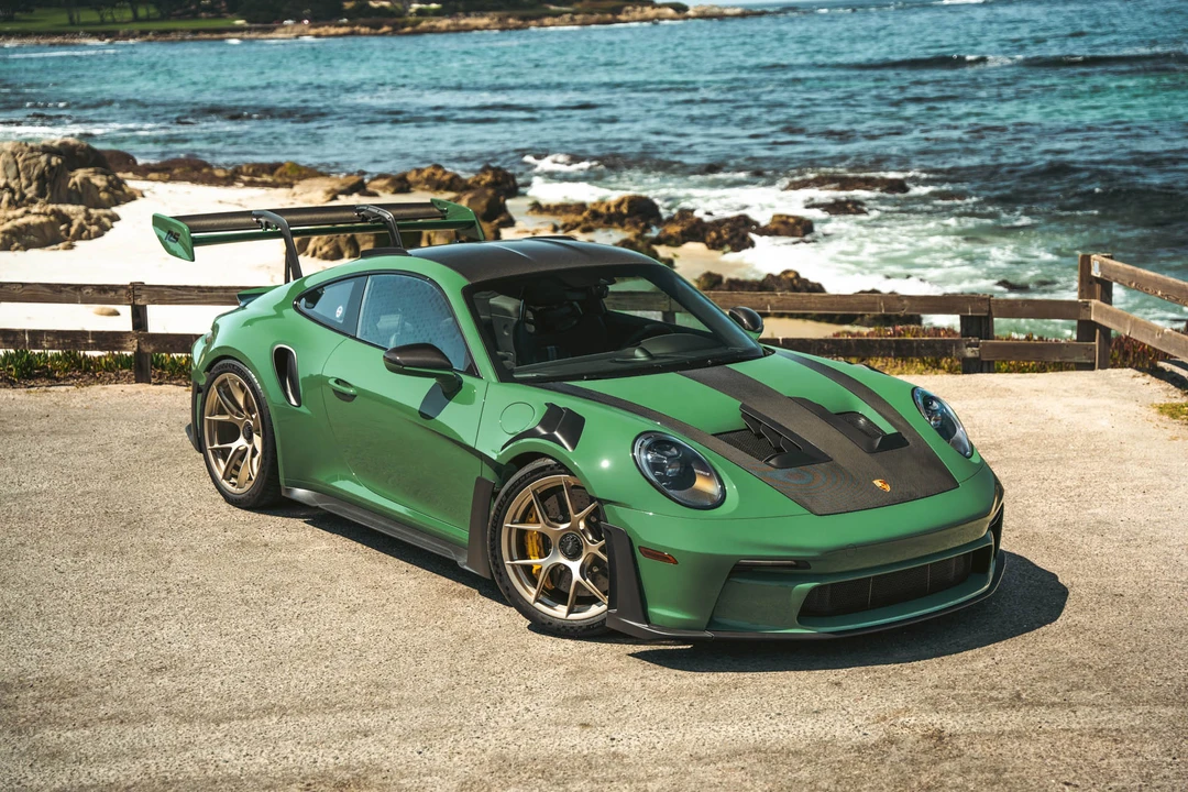 2024 Porsche 992 GT3 RS - Image 12 of 31