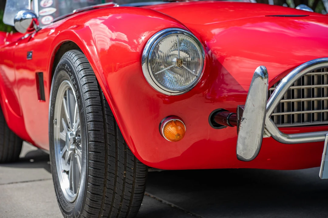 Shelby Cobra Replica - Image 12 of 31
