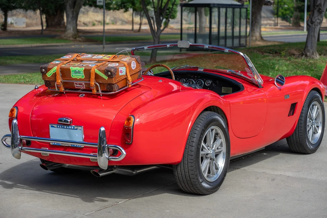Shelby Cobra Replica - Image 5 of 31