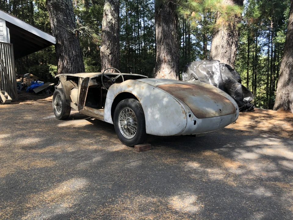 Austin-Healey 100 - Image 13 of 31