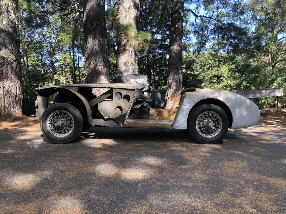 Austin-Healey 100 - Image 15 of 31