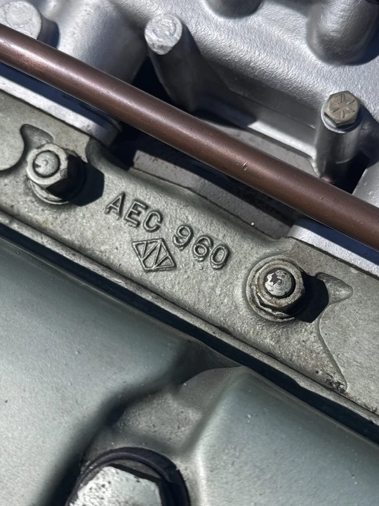 Parts & Memorabilia Engines - Image 16 of 30