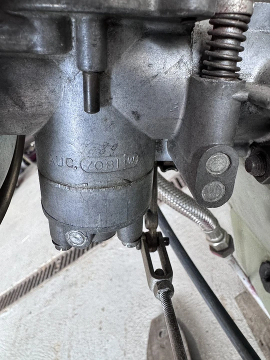Parts & Memorabilia Engines - Image 14 of 30