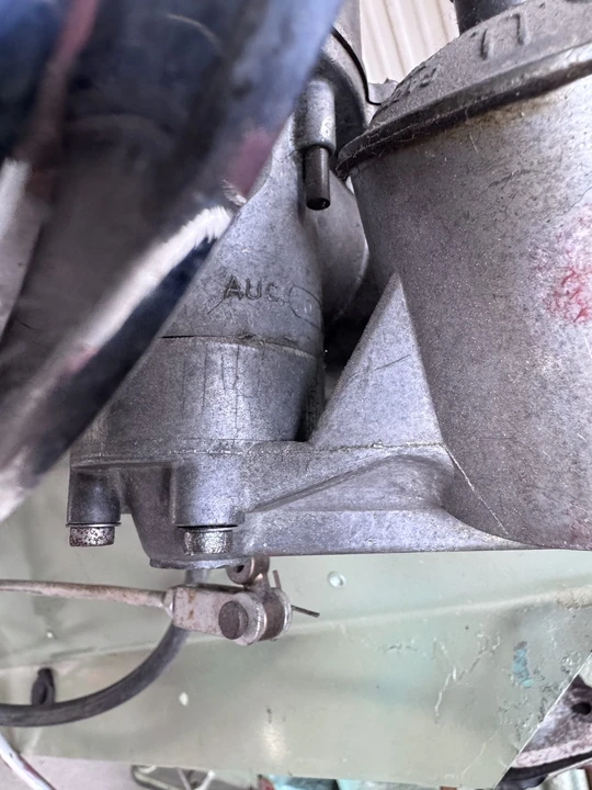 Parts & Memorabilia Engines - Image 15 of 30
