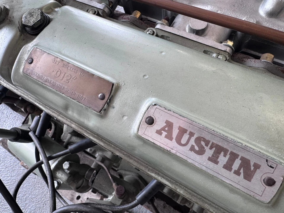 Parts & Memorabilia Engines - Image 10 of 30