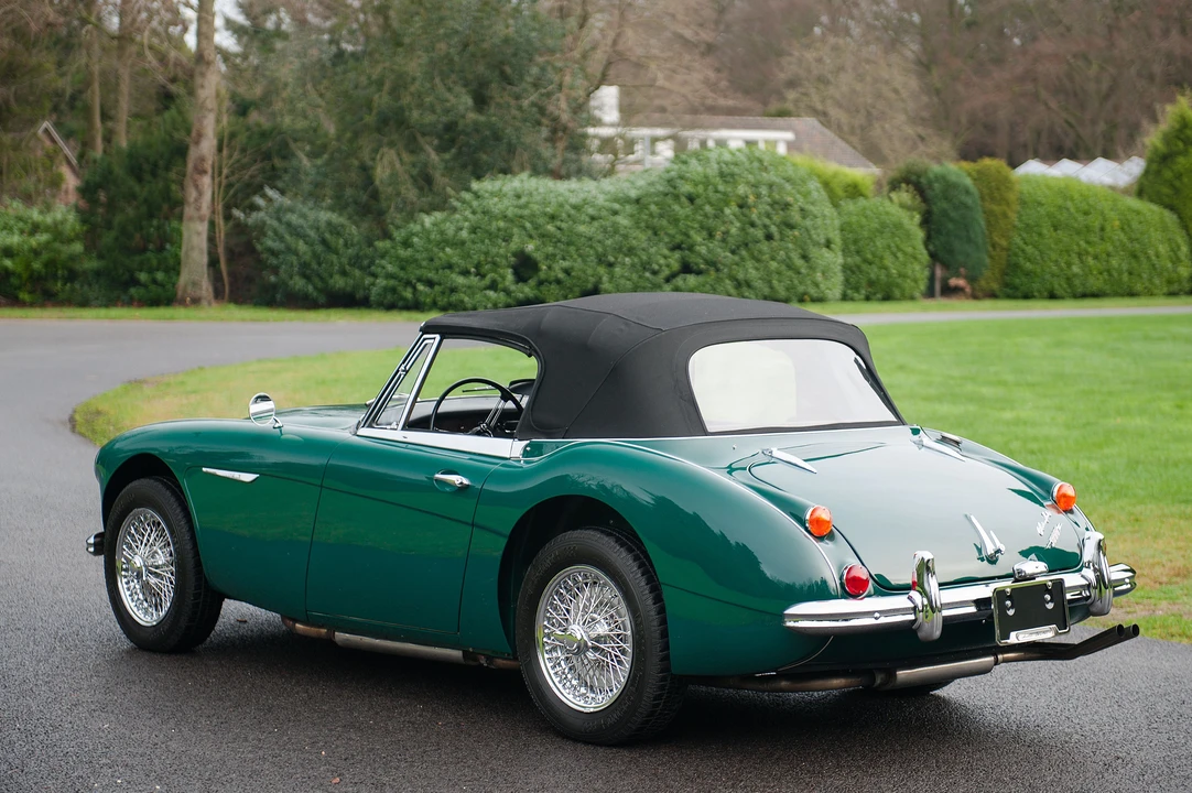 3000 Austin-Healey 3000 Mark III - Image 3 of 22