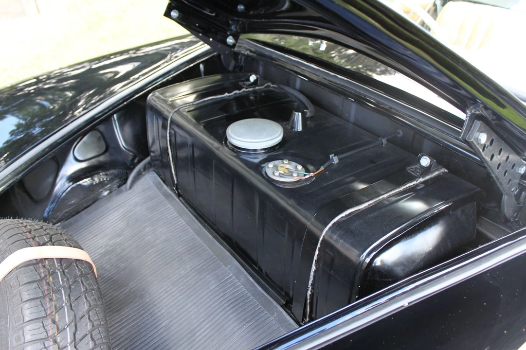 1957 Porsche Speedster - Image 14 of 16