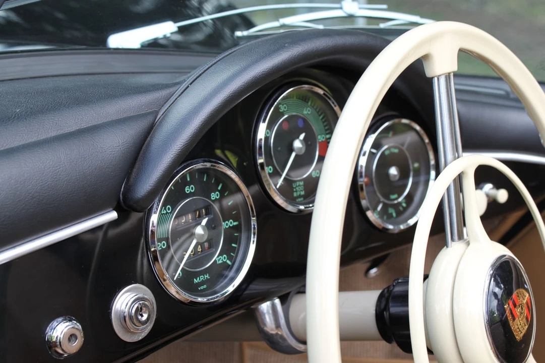 1957 Porsche Speedster - Image 13 of 16