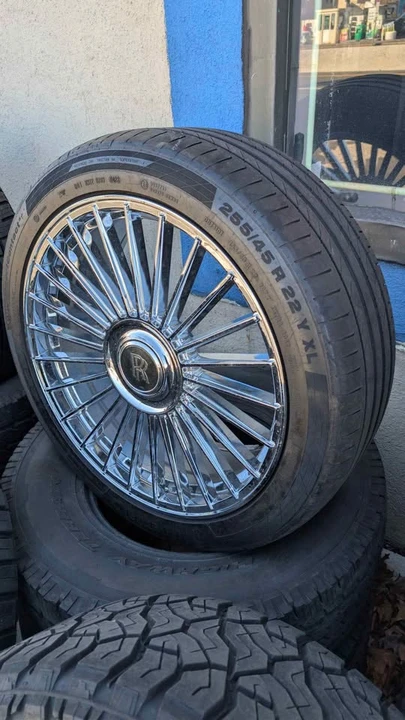 Rolls-Royce Cullinan - Image 2 of 5