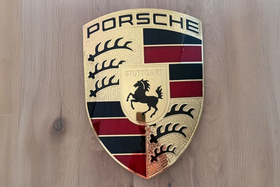 Porsche - Image 3 of 12