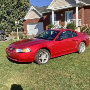 2000 Ford Mustang GT