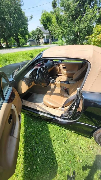 2000 Mazda NB MX-5 Miata - Image 8 of 9