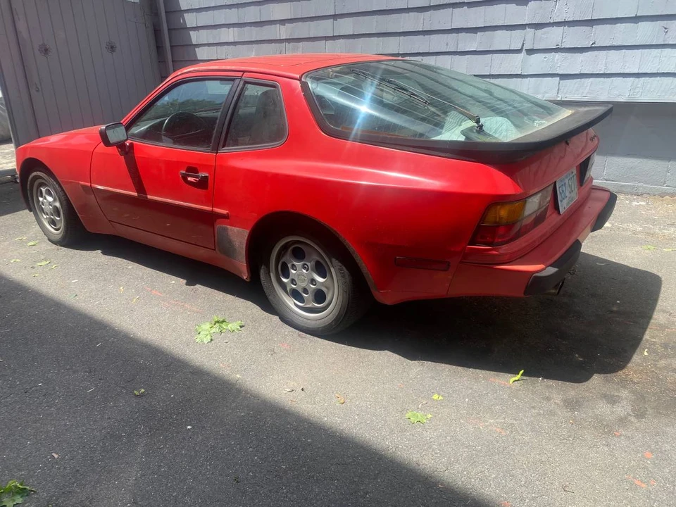 1987 Porsche 944 - Image 6 of 10