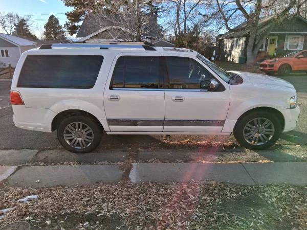 2007 Lincoln Navigator 3rd Gen - Image 4 of 21