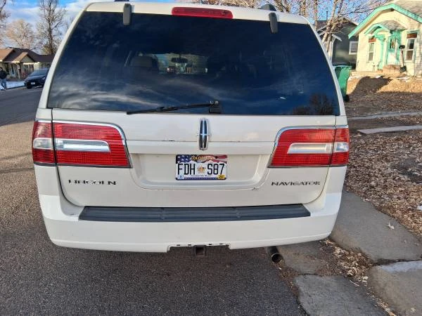 2007 Lincoln Navigator 3rd Gen - Image 7 of 21