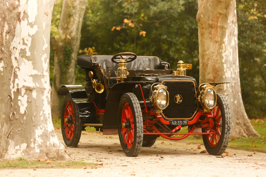 Panhard - Image 27 of 27