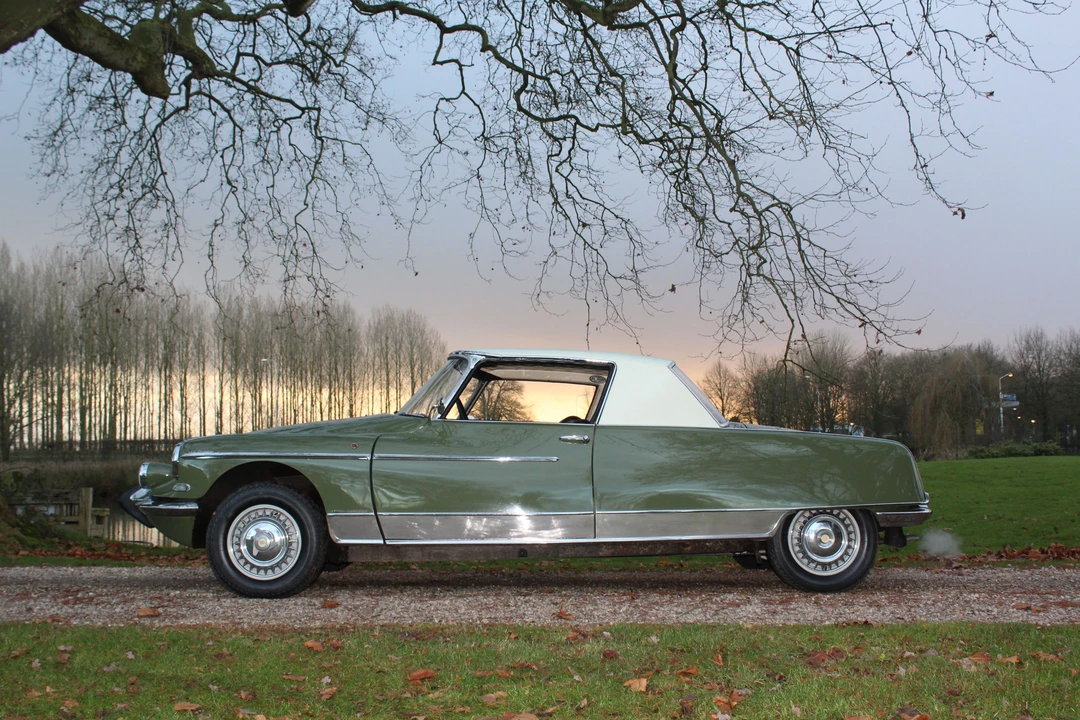 Citroen DS21 - Image 3 of 31