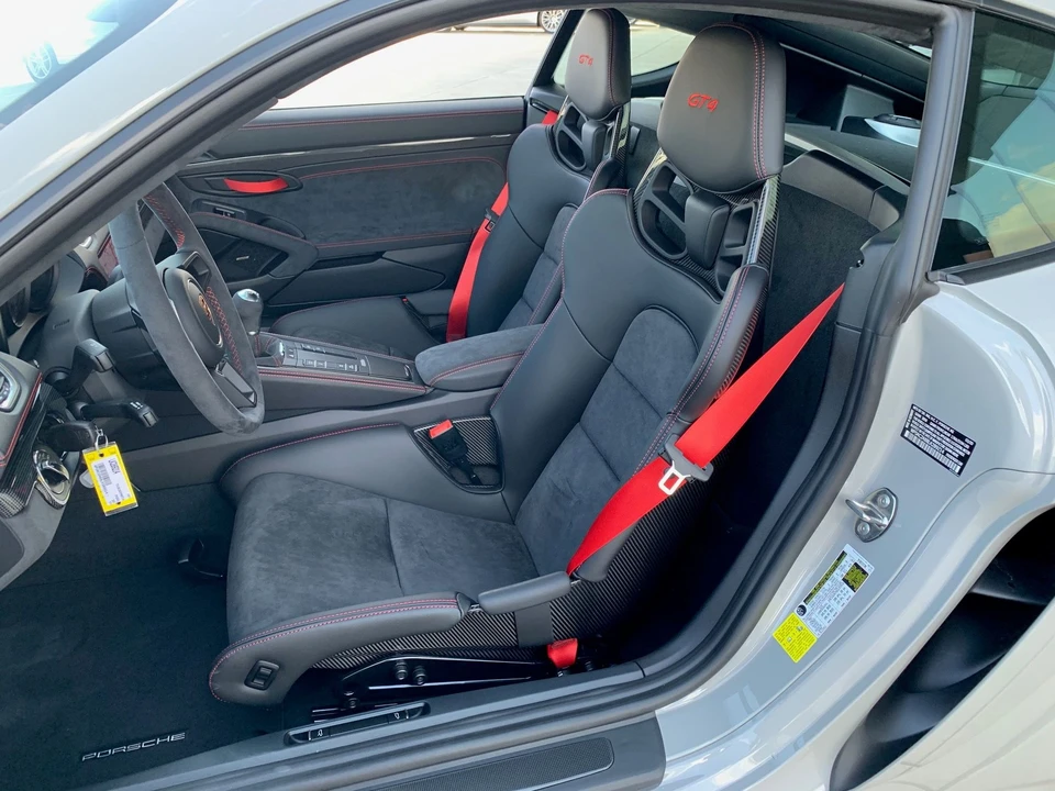 2020 Porsche 718 Cayman GT4 - Image 10 of 15