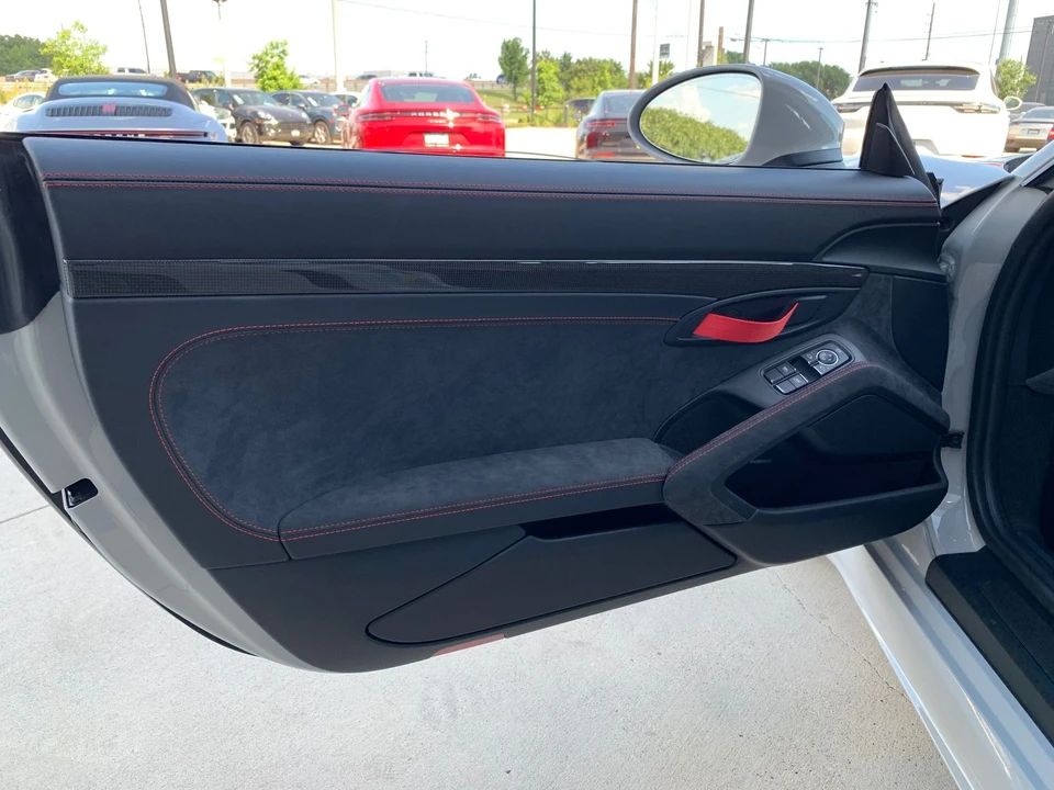 2020 Porsche 718 Cayman GT4 - Image 15 of 15