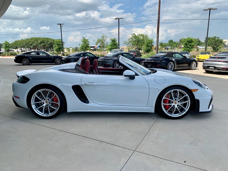 2020 Porsche 718 Boxster Spyder - Image 7 of 15