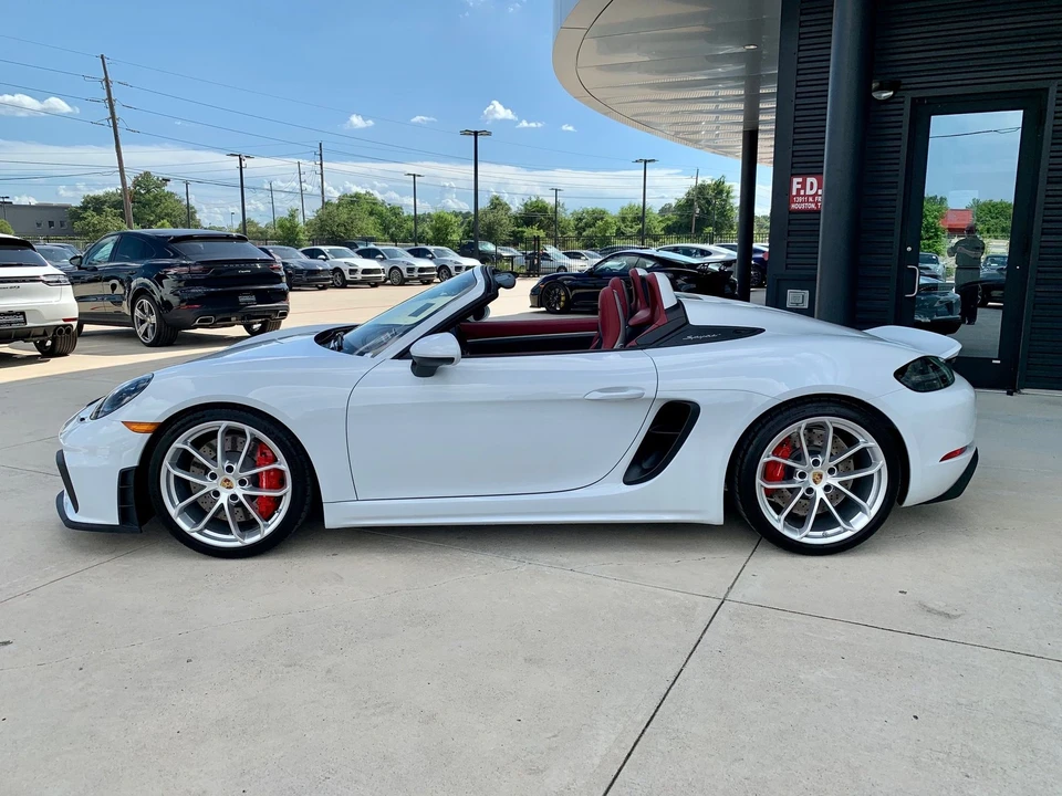 2020 Porsche 718 Boxster Spyder - Image 6 of 15