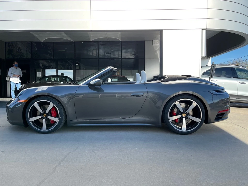 2021 Porsche 992 Carrera S - Image 16 of 18
