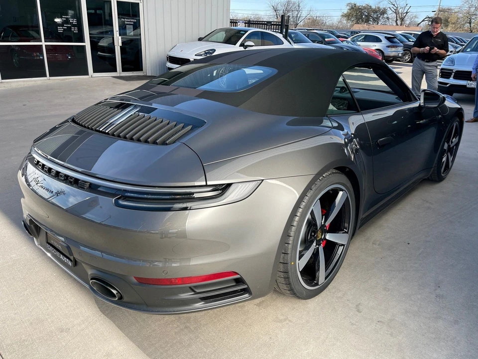 2021 Porsche 992 Carrera S - Image 15 of 18