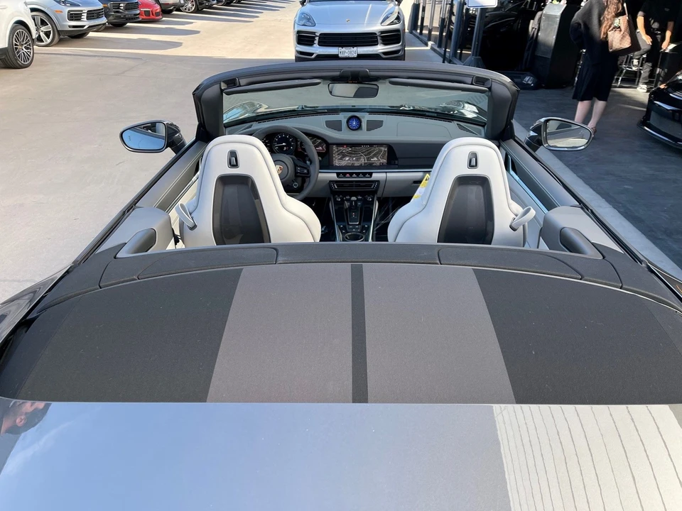 2021 Porsche 992 Carrera S - Image 9 of 18