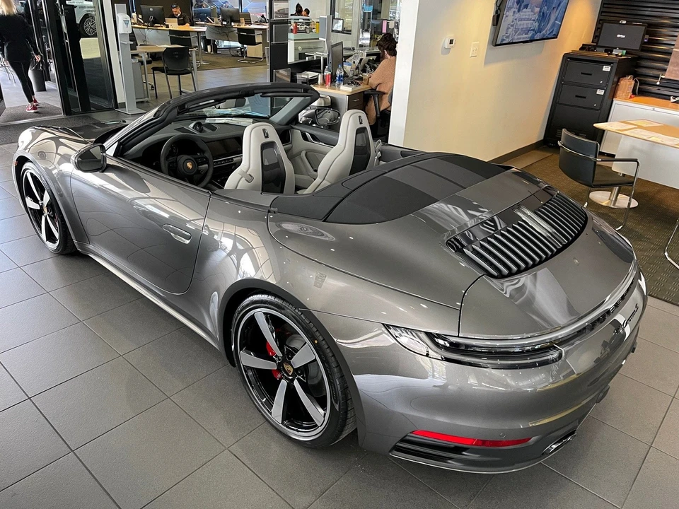 2021 Porsche 992 Carrera S - Image 7 of 18