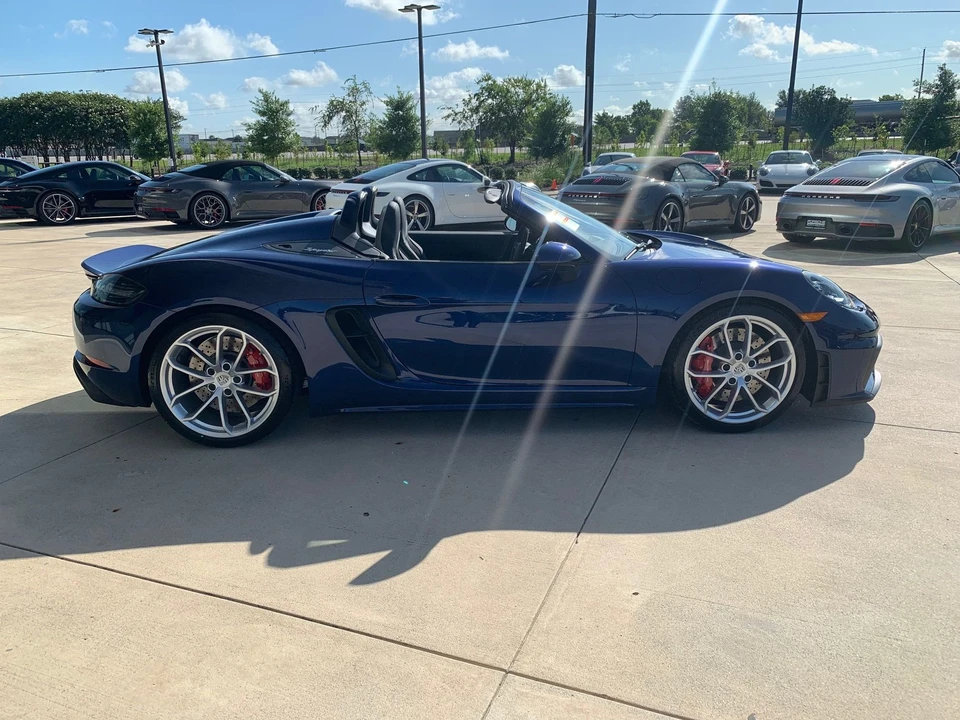2020 Porsche 718 Boxster Spyder - Image 5 of 15