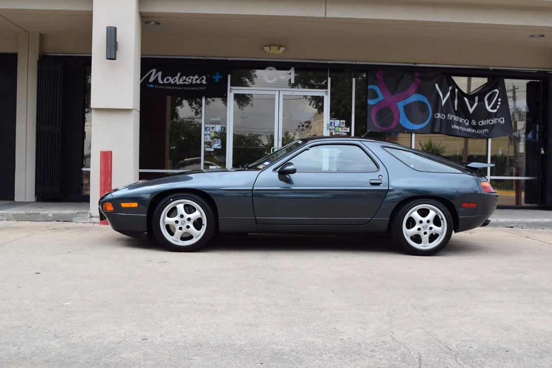 1994 Porsche 928 GTS - Image 5 of 31
