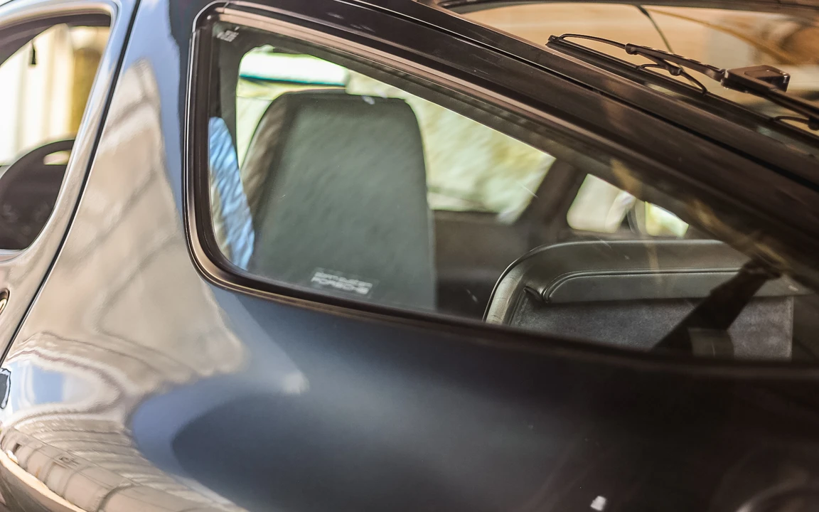 1994 Porsche 928 GTS - Image 11 of 31