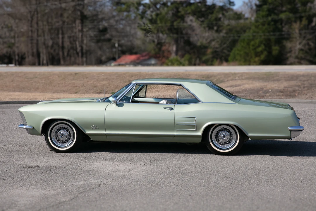 1964 Buick Riviera 1st Gen - Image 14 of 31