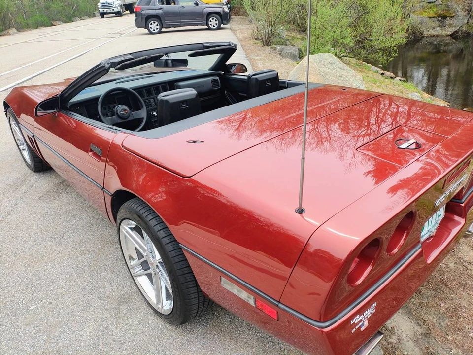 1988 Chevrolet Corvette C4 - Image 9 of 15