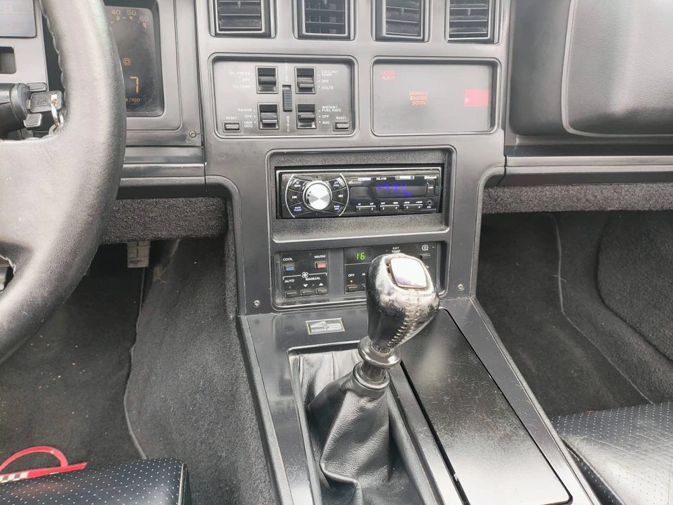 1988 Chevrolet Corvette C4 - Image 13 of 15