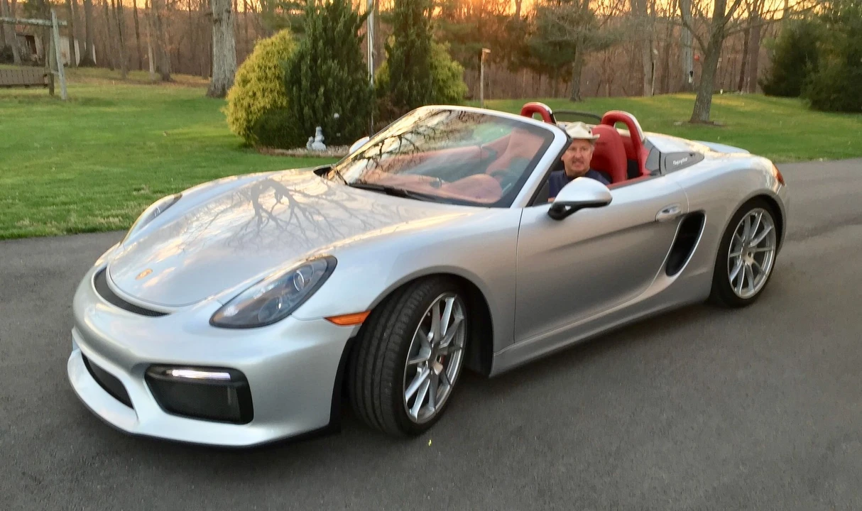 2016 Porsche 981 Boxster Spyder - Image 13 of 14
