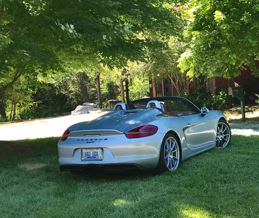 2016 Porsche 981 Boxster Spyder - Image 5 of 14